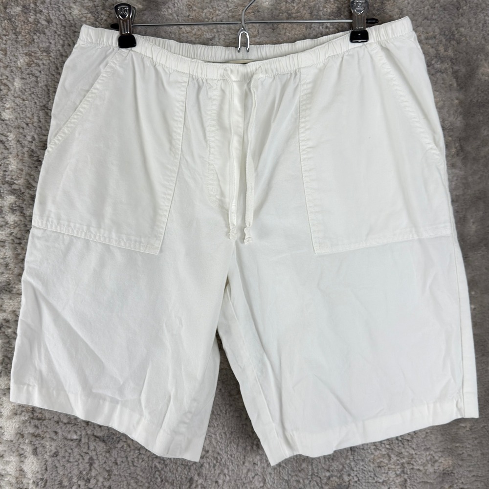 L.L. Bean Petites Size Sp Elastic Waist Cotton Casual Shorts White Women